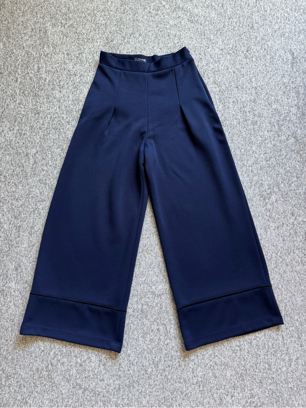 CUSHNIE Active Navy Wide-Leg Cropped Pants Size XS